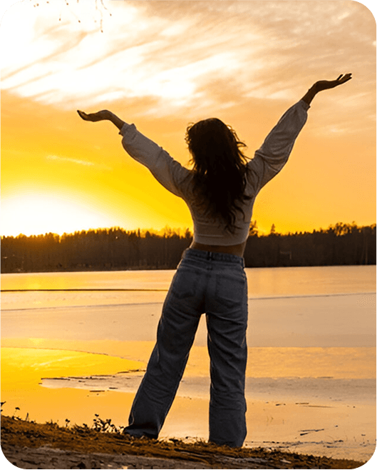 Peaceful therapy session — navigating life transitions