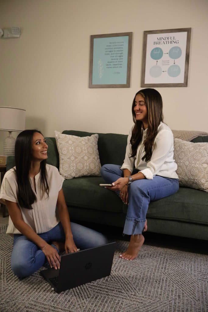 Peaceful therapy session — navigating life transitions