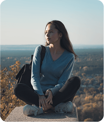 Peaceful therapy session — navigating life transitions
